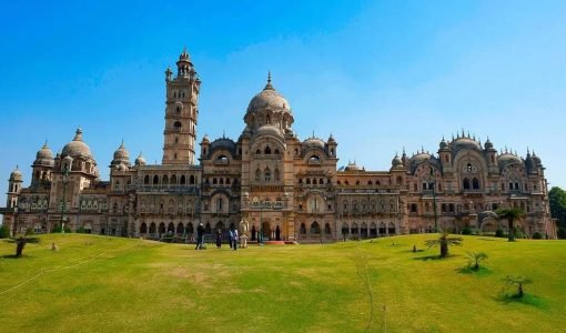 Laxshmi-Vilas-Palace-1 - Copy